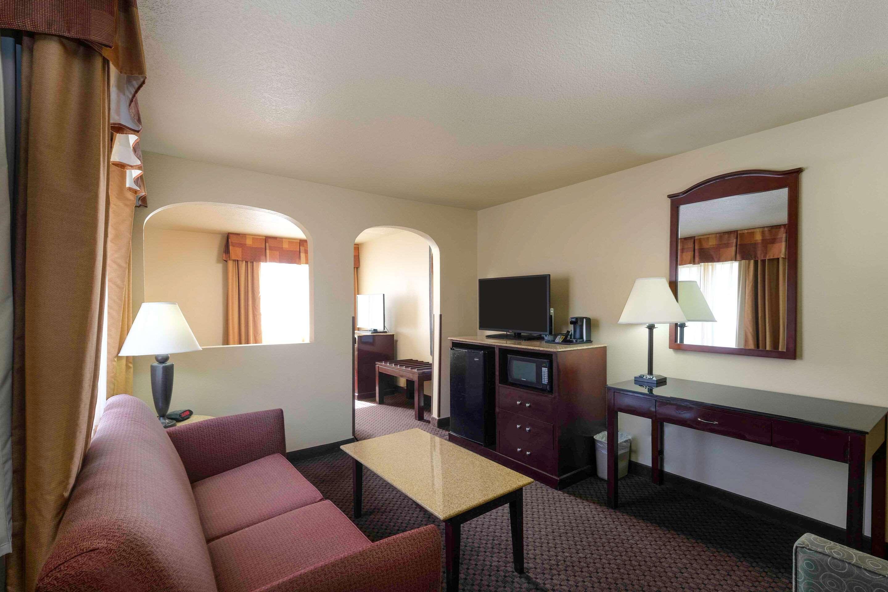 Quality Inn Силвер-Сити Экстерьер фото